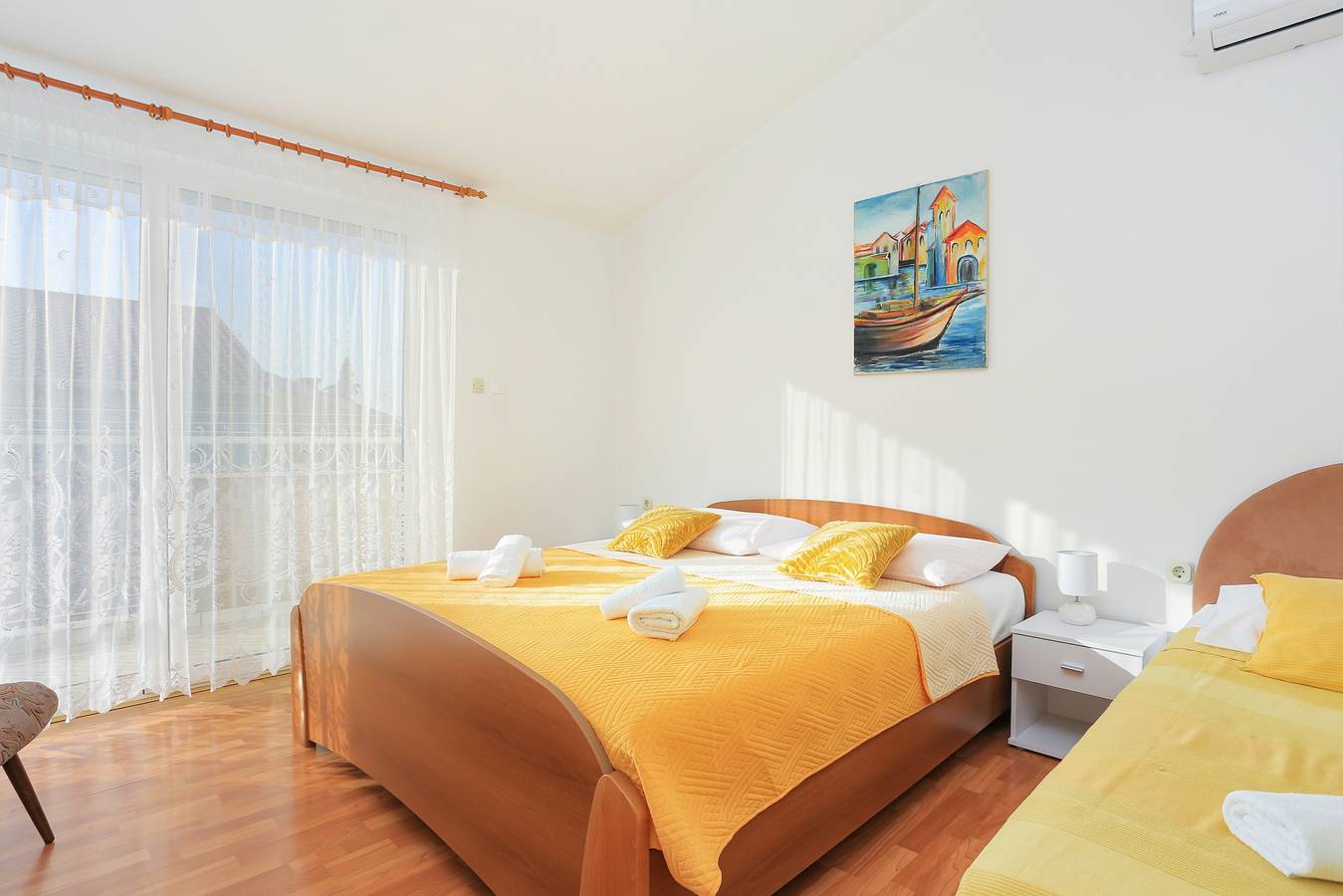 Ganze Wohnung, 1-Zimmer-Ferienwohnung mit Balkon Kastel Stafilic (Kastela) A-18673-a in Kastel Novi, Kaštela