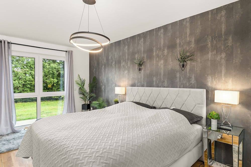 Apartamento entero, Fairmieten: Moderne Suite mit Balkon und Parkplatz in Heepen, Bielefeld