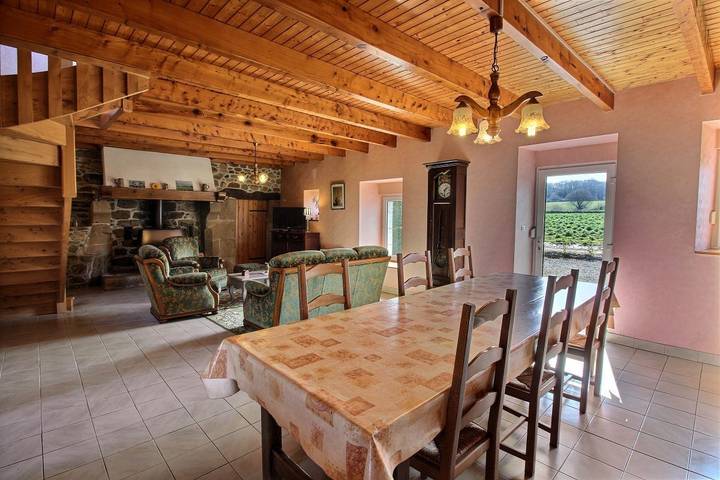 Gîte pour 6 personnes, avec jardin à Kerbors - 4