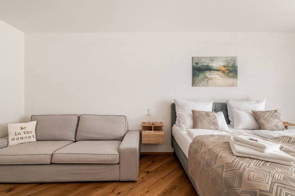 Ganze Wohnung, Apartment Verso - Stylish 3Br Suite Near Basel in Lörrach, Südschwarzwald