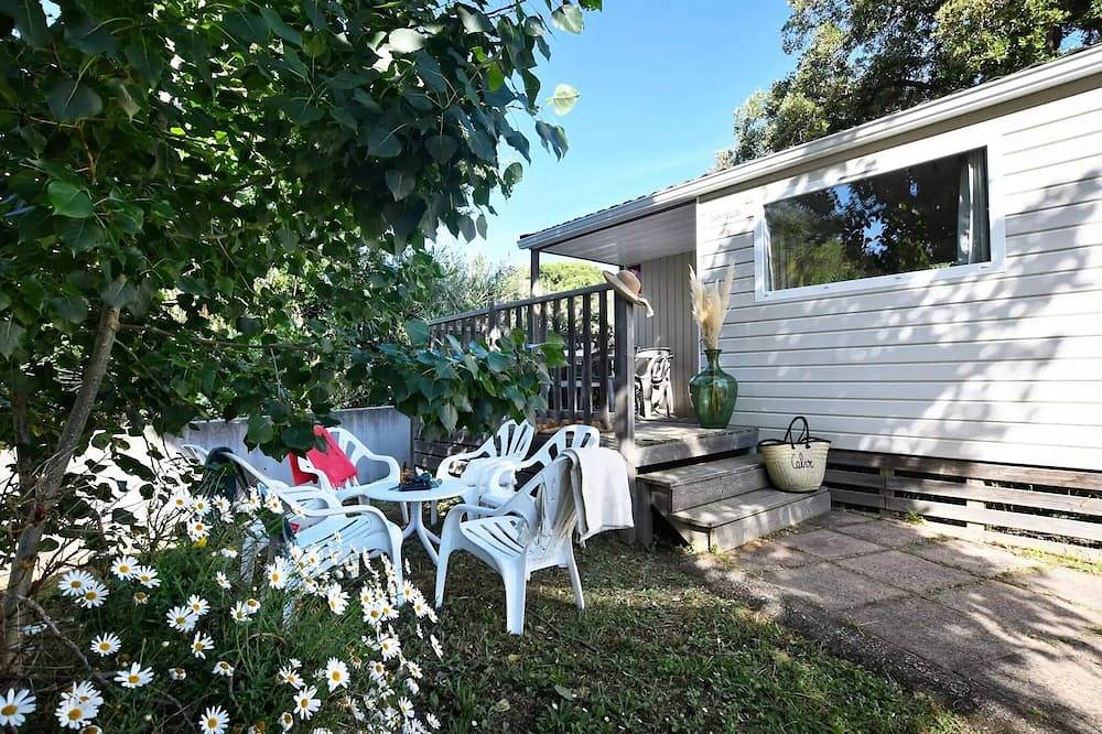 Camping International  *** - Mobile Home Rondinara 35m² Integrated Terrace 6 people in Calvi, Calvi und Umgebung