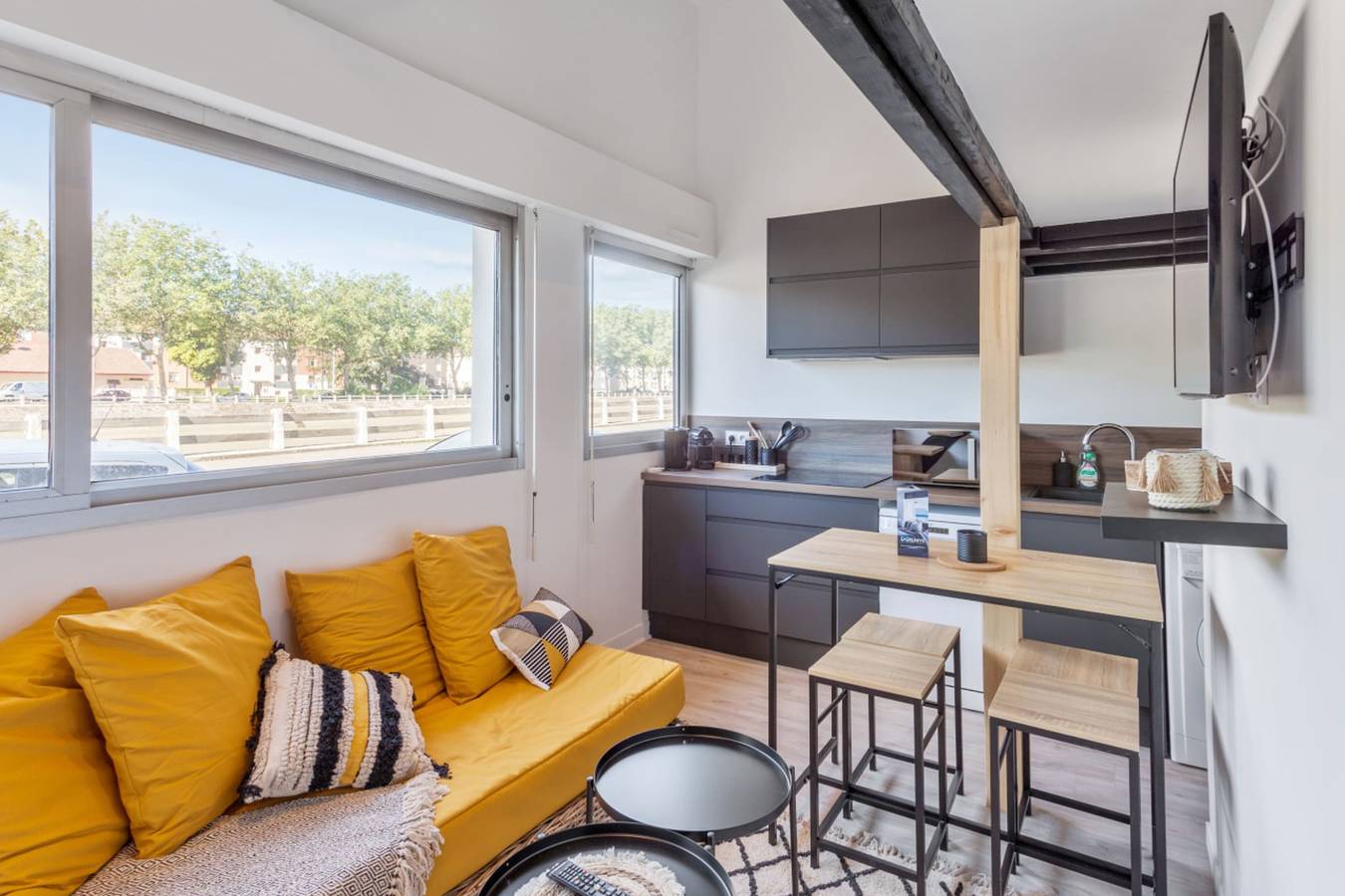 Studio entier, Duplex Sinèpe - Welkeys in Trouville-sur-Mer, Région de Lisieux