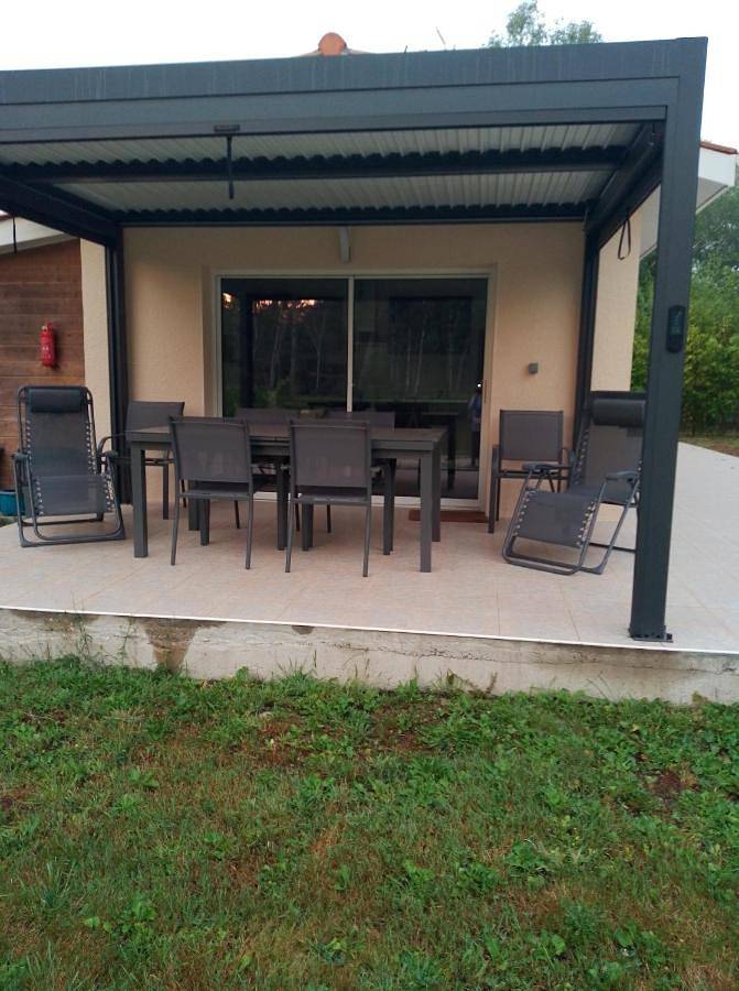Location de vacances pour 4 personnes, avec Terrasse et Jardin à Avensan - 2