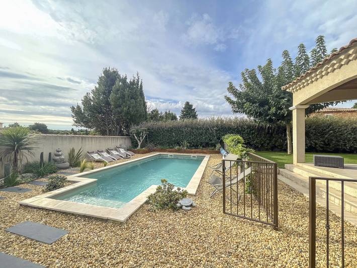 Location de vacances pour 6 personnes, avec jardin et terrasse à Rognonas - 3