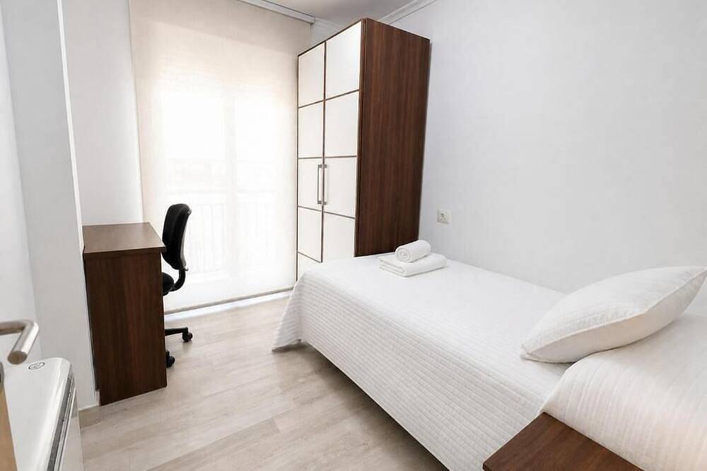 Entire apartment, Earth Apartment in Viveiro, Galician Coast