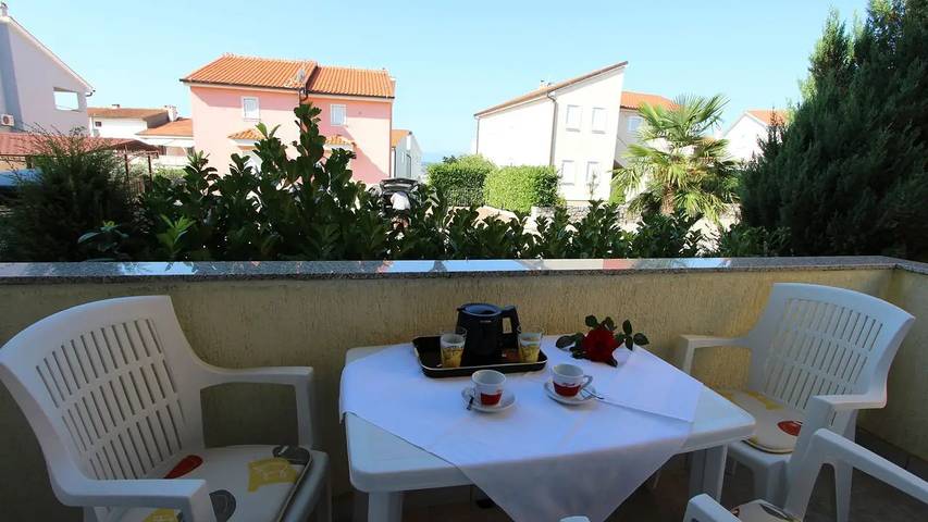 Bungalow für 4 Personen, mit Garten, mit Haustier auf Krk
