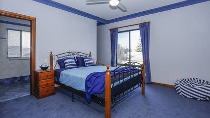 Holiday Home for 12 People in Western Australia, Australia, Photo 1