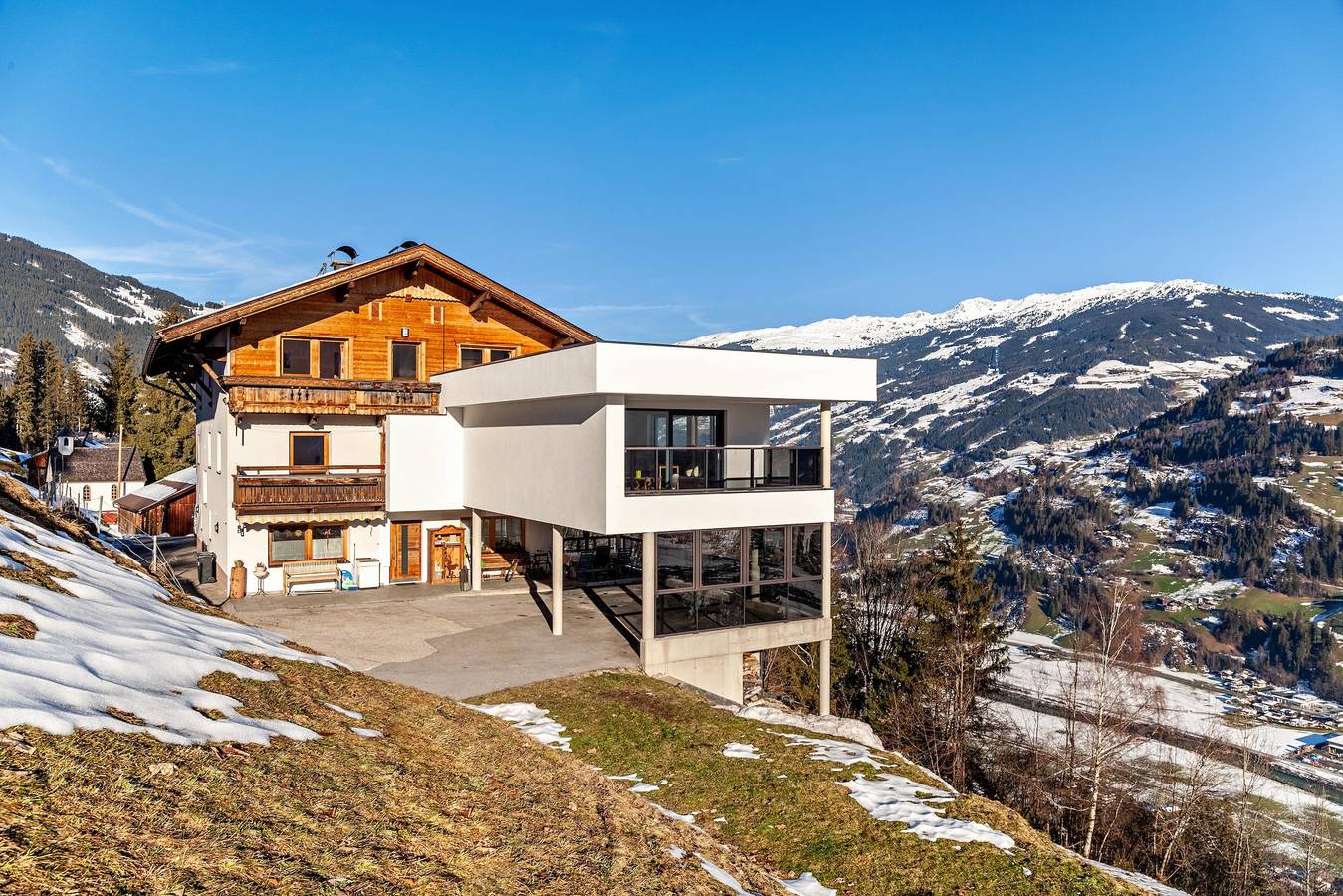 Casa De Férias para 24 Pessoas em Hippach, Alpes austríacos