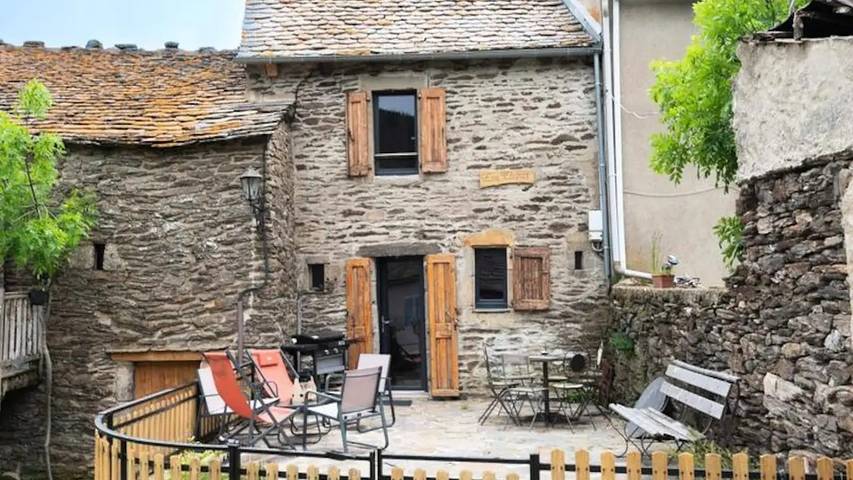 Gîte pour 6 personnes, avec jardin à Mas-d'Orcières - 2