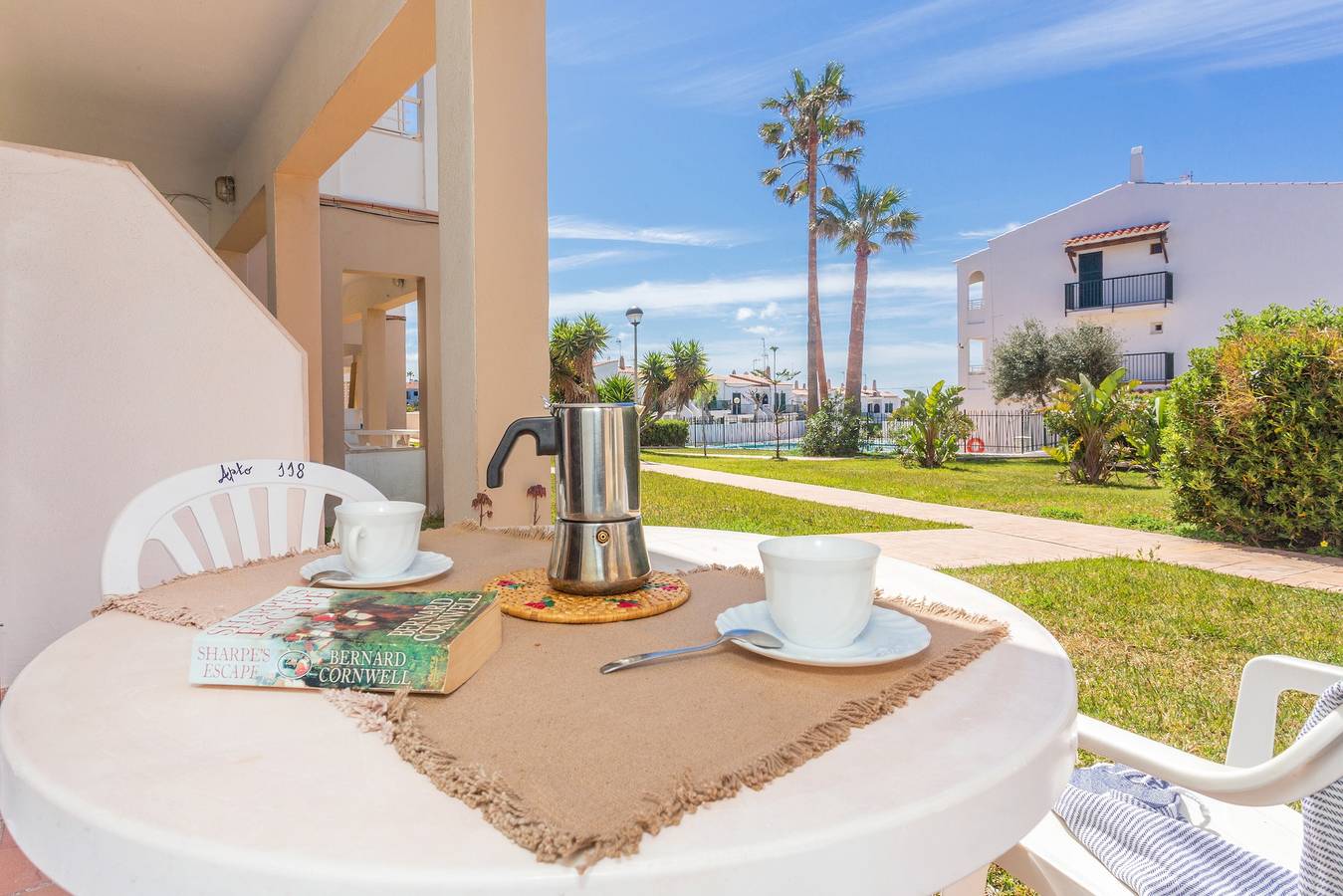 Entire apartment, Apartment 'Lurdes' with Mountain Views, Shared Pool and Air Conditioning in Cala Blanes, Ciutadella