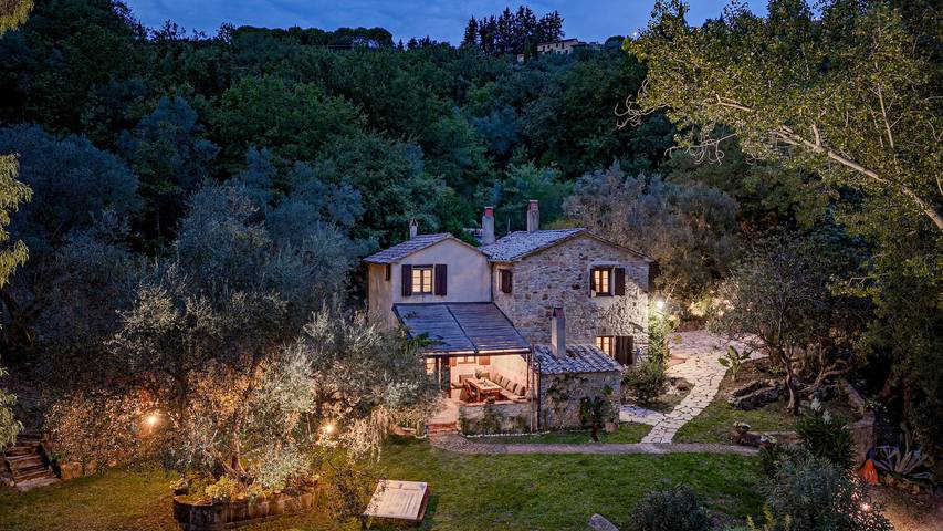 Villa con piscina per 6 persone, con giardino, con animali domestici in Maremma