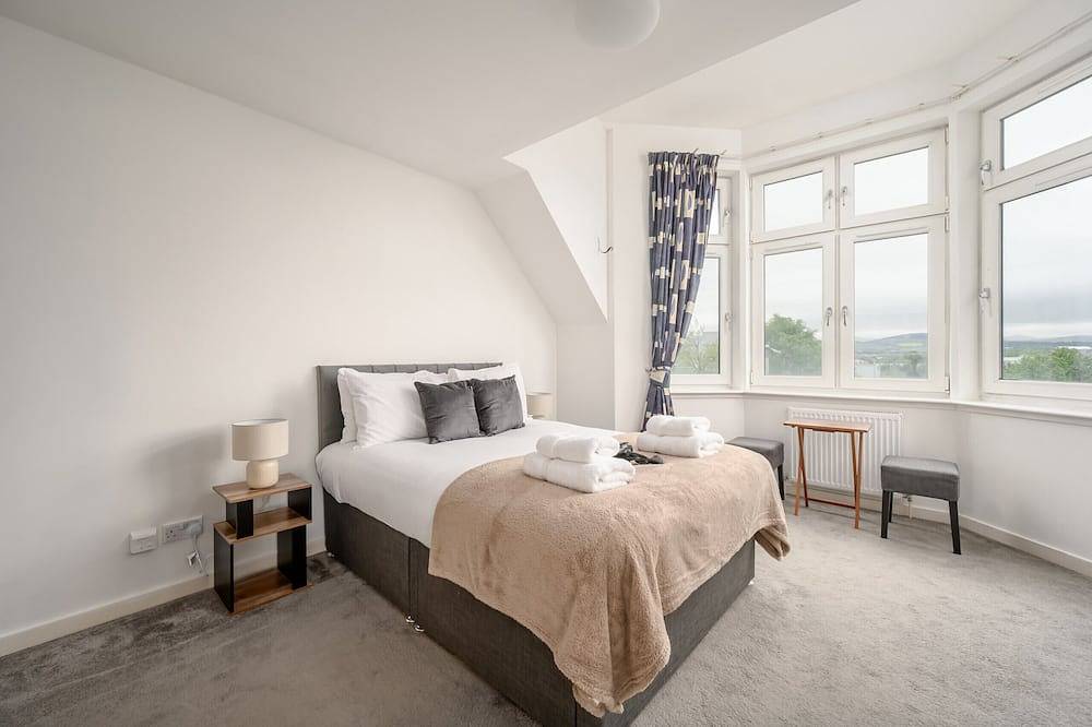 Pentland Hills Views - Cosy Room in Shared Accommodation - Edinburgh in Edinburgh, Edinburgh and Lothian