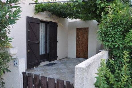 Maison de la Plage, F2 Duplex, terrasse ombragée in Le Grau-du-Roi, Côte d'Améthyste
