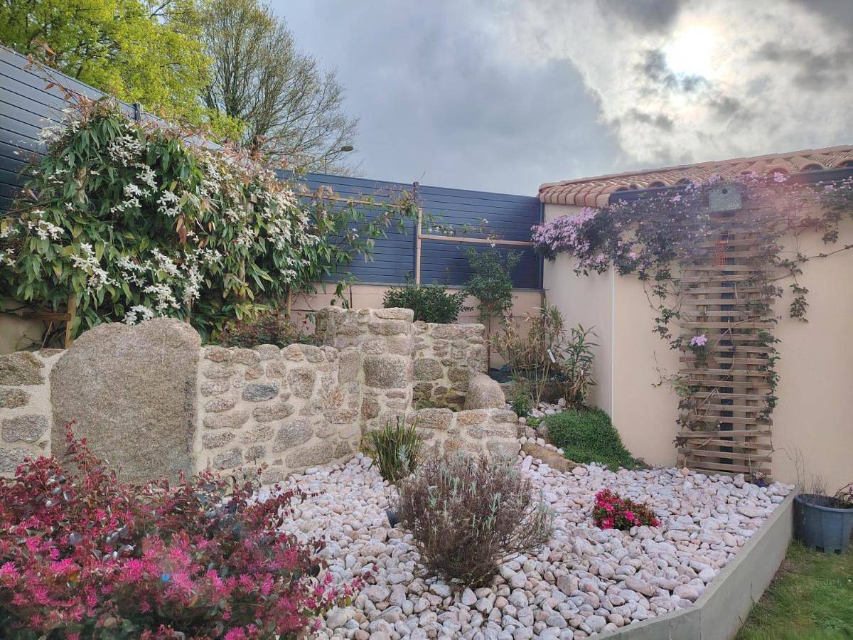 Double Room with Garden View in La Verrie, Vallée de la Loire