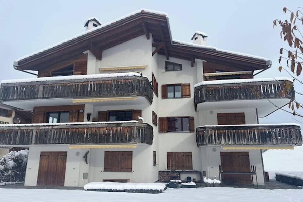 Ganze Wohnung, Frienwohnung Alpatli, Obersaxen-Miraniga, (Obersaxen). in Obersaxen, Obersaxen-Mundaun