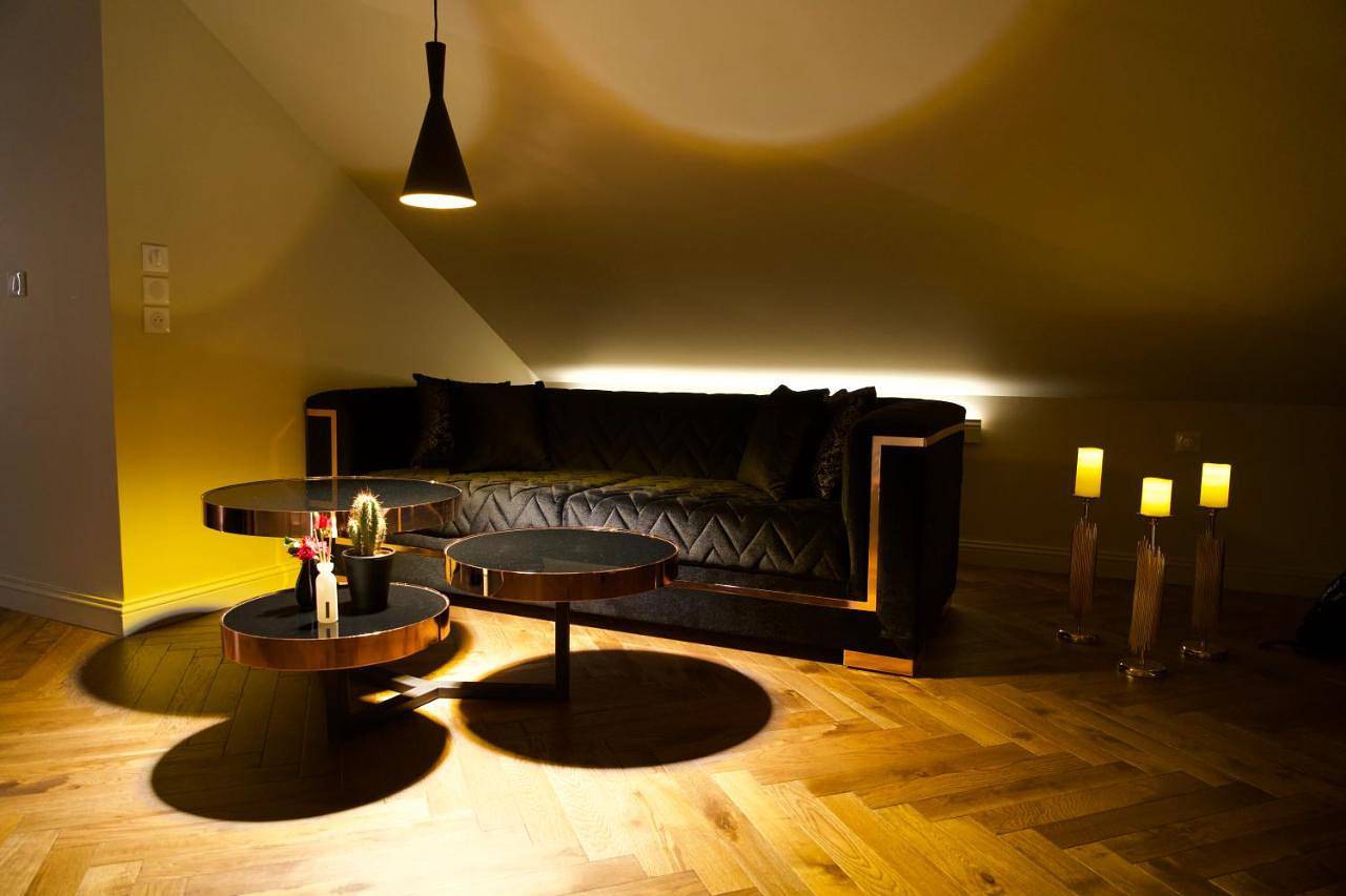 Magnifique Villa le89golden jacuzzi et sauna privatif in Riedisheim, Région de Mulhouse