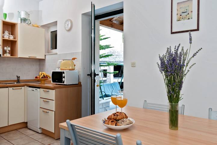 Apartament wakacyjny dla 5 osób, z Taras w Brac