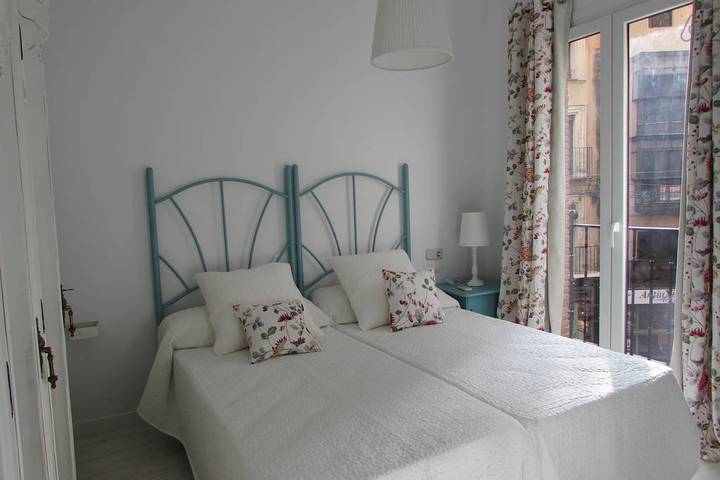 Gîte pour 11 personnes, avec jardin dans Castille-La Manche - 2