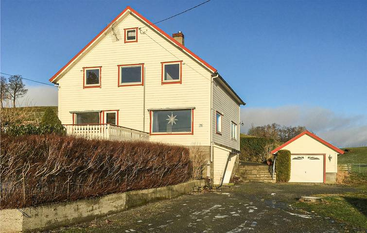 Ferienhaus für 8 Personen mit Garten in Bjerkreim
