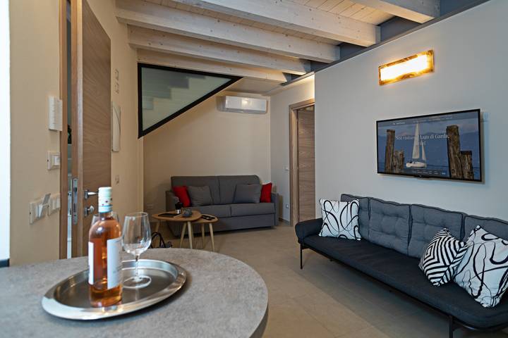 Ferienwohnung für 4 Personen, mit Terrasse und Seeblick in Lazise - 3