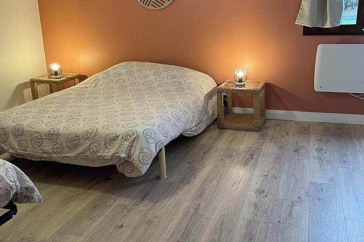 Location de vacances pour 14 personnes, avec piscine et jardin à Atur - 3