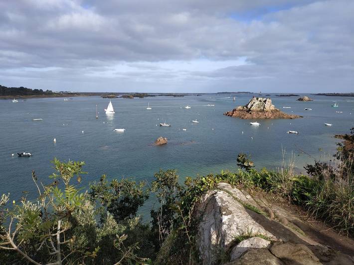 Location de vacances pour 2 personnes, avec jardin à Ploubazlanec - 3