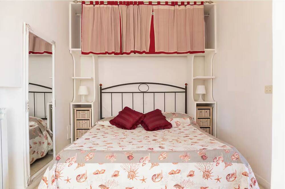 Nice villa 100m from the beach in Fregene, Provincia de Roma