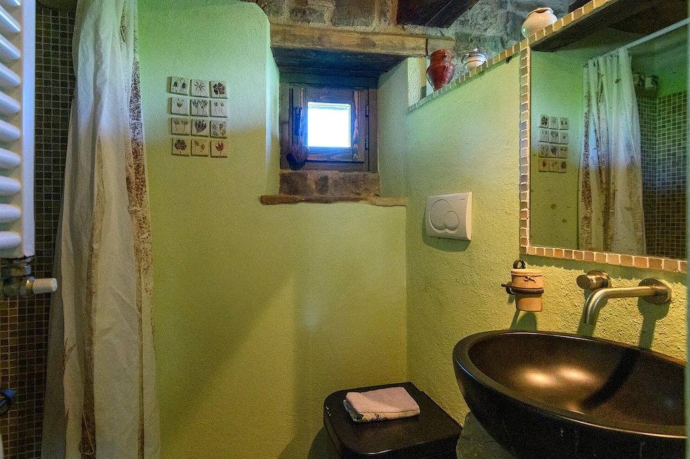1 bedroom nice home in Villagrande di Monteco in Montecopiolo, Pesaro-Urbino