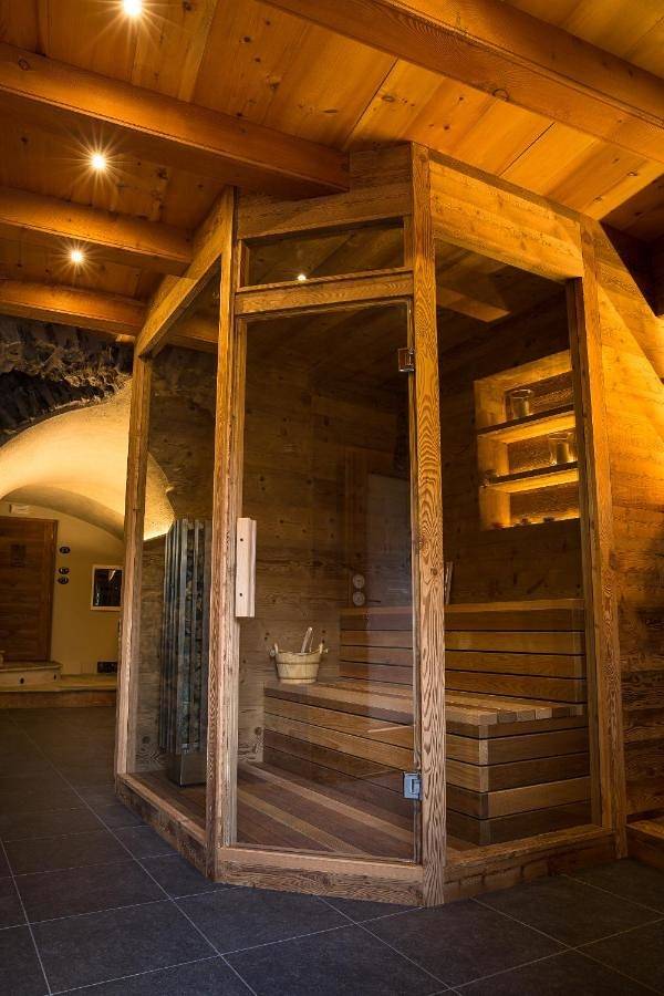 Maison d’hôte pour 2 personnes, avec sauna ainsi que jacuzzi et balcon dans Vallée d'Aoste - 3