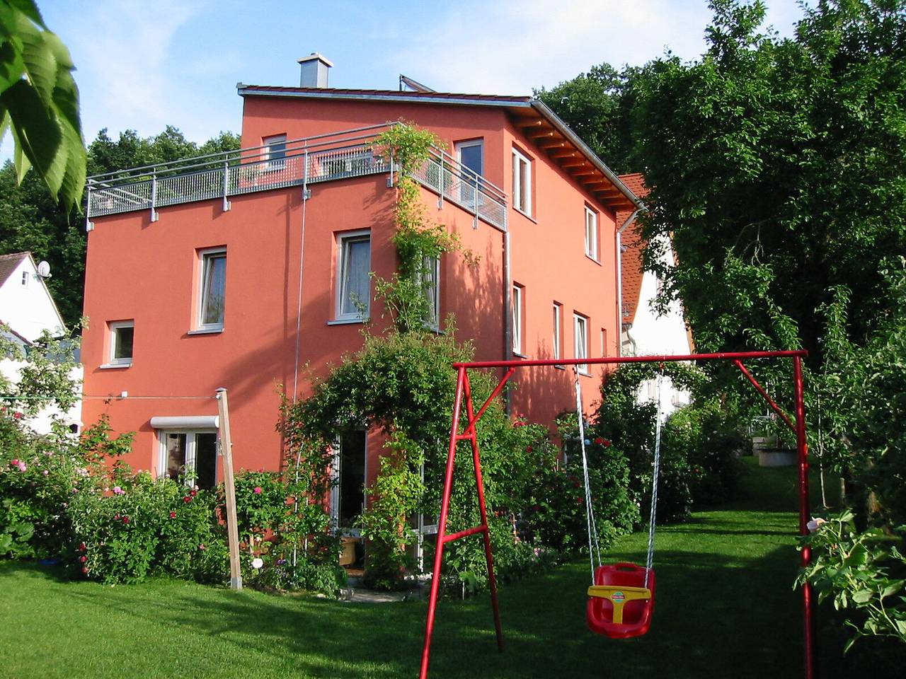 Ferienwohnung „Rosarium“ - große Ferienwohnung (94qm) mit Garten in Gunzenhausen, Fränkisches Seenland