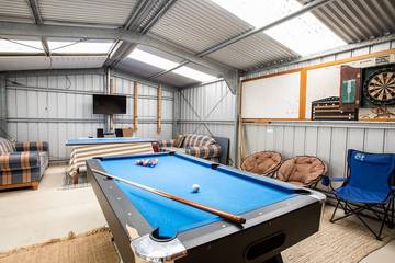 Holiday Home for 16 People in Cape Woolamai, Philip Island, Photo 2