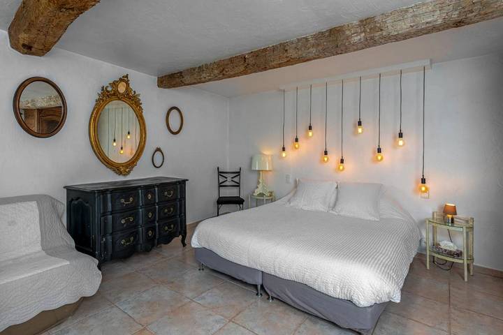 Chambre d’hôte pour 3 personnes, avec Terrasse et Vue