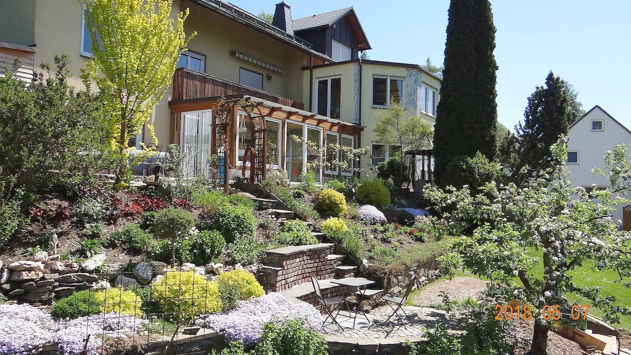 Ferienwohnung Weitermann - Ferienwohnung mit 2 Schlafzimmern und Terrasse in Berg (Oberfranken), Landkreis Hof