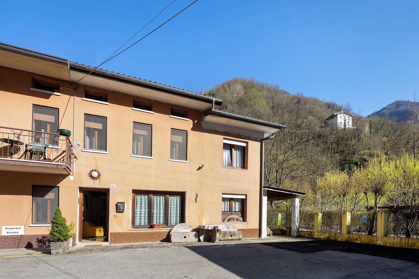 Maison de vacances 'In Valle - Alloggio Vacanze Quero' avec vue sur la montagne, terrasse privée et Wi-Fi in Quero Vas, Province de Belluno