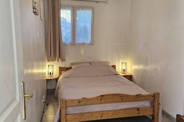 Location de vacances pour 5 personnes, avec terrasse à La Gaude - 2