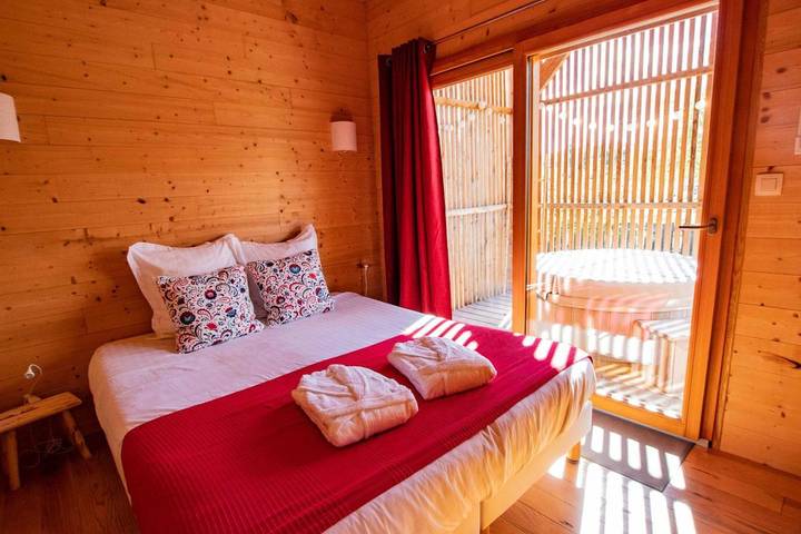Gîte pour 2 personnes, avec jardin et jacuzzi dans Belley - 2