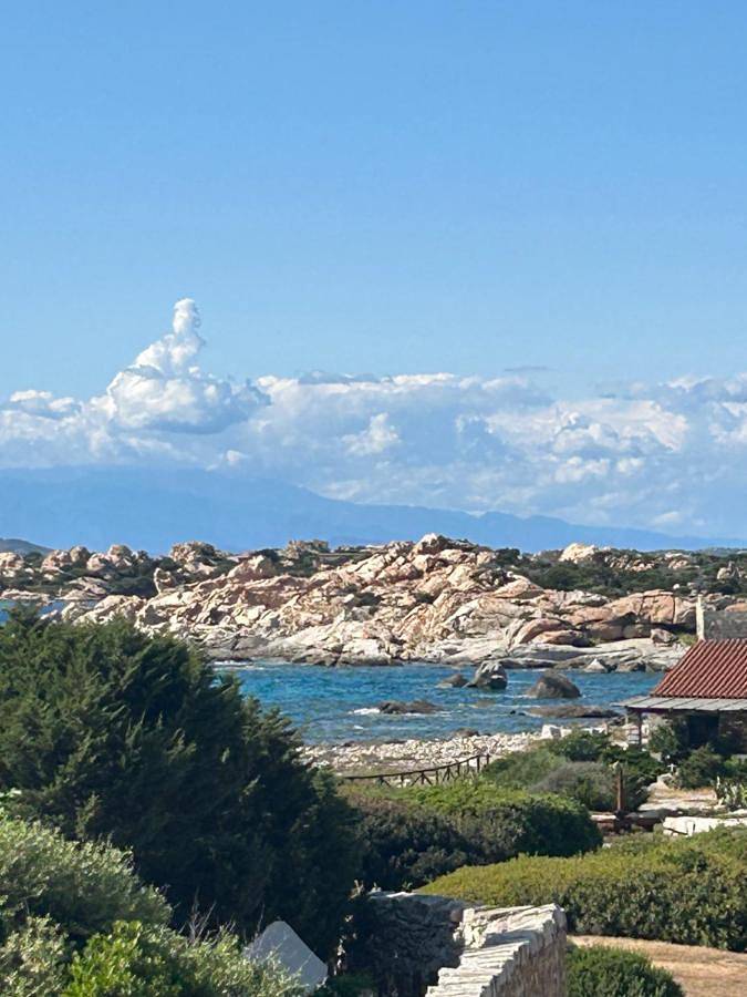 Villa pour 7 personnes, avec vue et jardin, animaux acceptés dans La Maddalena - 2