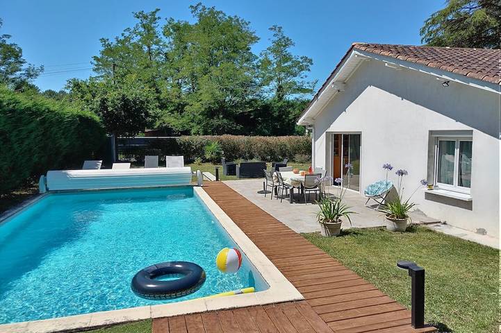 Casa de vacaciones para 6 personas, con terraza y jardín - 1