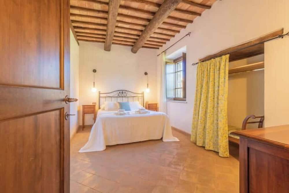 Entire apartment, Comfort and attention to detail for a stay in the country in Val di Lago, Viterbo Province