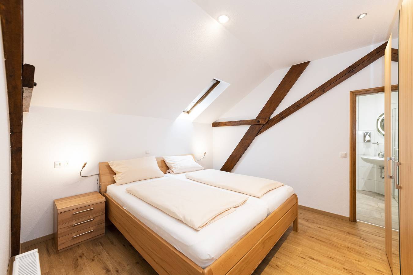 Weingut und Gästehof Borst - Moderne Ferienwohnung mit kostenfreiem Wlan in Nordheim am Main, Fränkisches Weinland