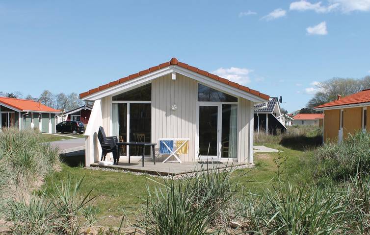 Ferienhaus für 6 Personen, mit Sauna und Terrasse, kinderfreundlich in Travemünde