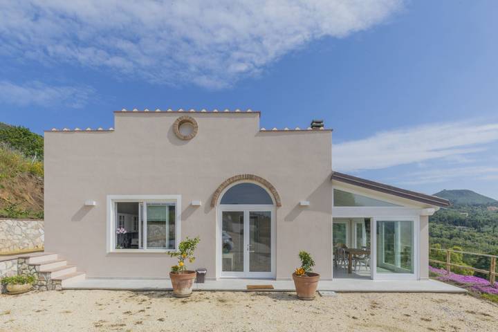 Villa per 6 persone con giardino in Rio Marina, Rio