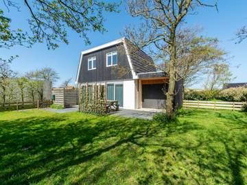 Bungalow für 8 Personen, mit Garten und Terrasse sowie Whirlpool, mit Haustier in Callantsoog
