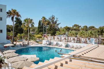 Hôtel pour 3 personnes, avec piscine et jardin, animaux acceptés à Porto Cristo