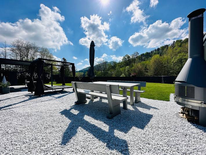 Ferienhaus 'Voralpen Lodge - Premium' mit Whirlpool, Terrasse & Wlan - Nur für Erwachsene in Traisen (Österreich), Mostviertel