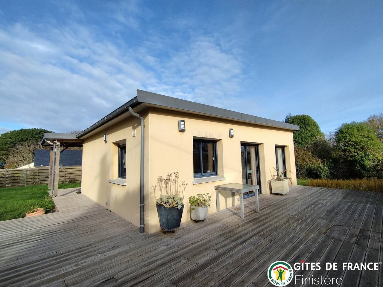 Gîte für 4 Personen mit Terrasse in Plougasnou, Ceinture Dorée