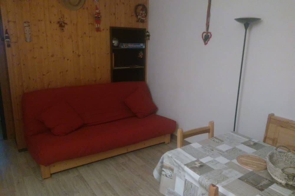 Apartamento entero, Love 2000 5 pers. at the foot of the slopes with Mont Blanc view in Plagne Centre, La Plagne-Tarentaise