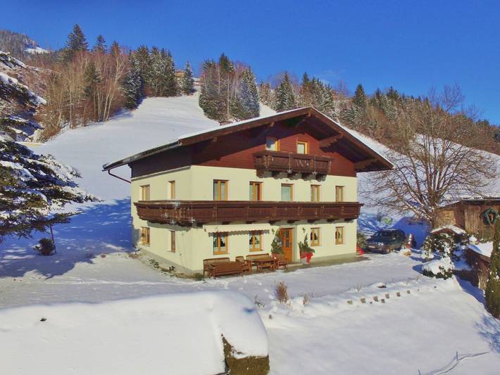 Ferienwohnung für 8 Personen, mit Garten in Taxenbach