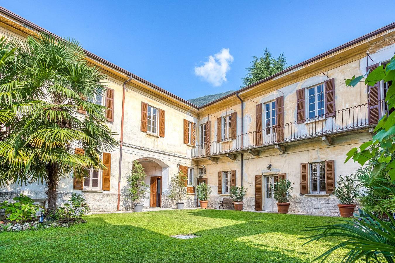 Ferienhaus für 15 Personen in Cittiglio in Cittiglio, Comune di Cittiglio