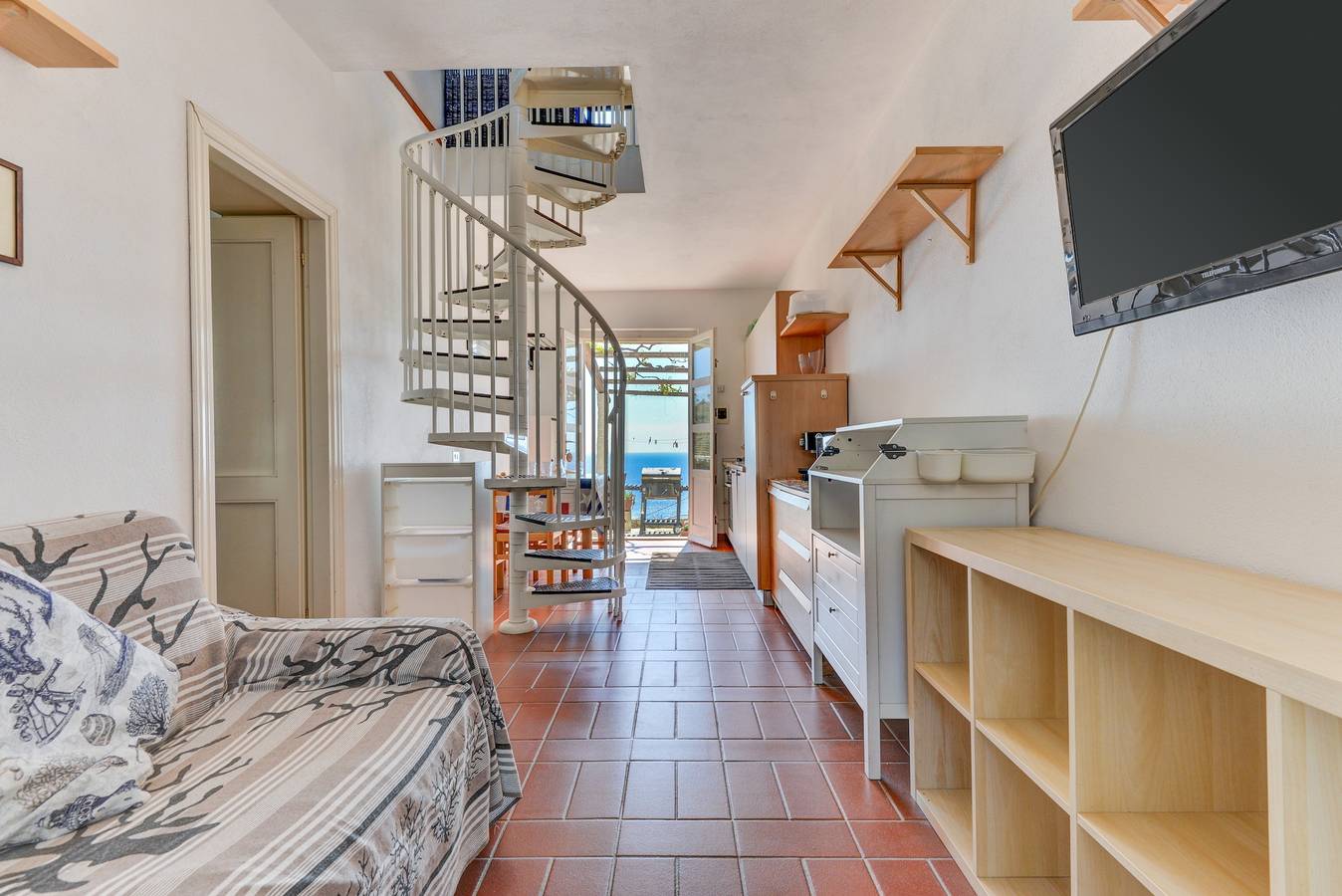 Appartamento intero, Appartamento "Casa Ebaté" con vista mare, terrazza e Wi-Fi in Chiessi, Isola d'Elba